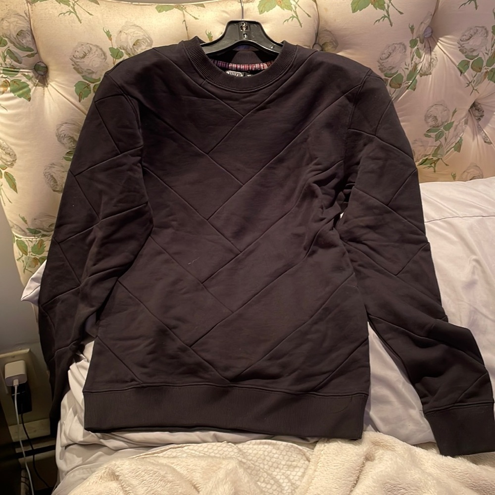Men’s IUTER Made in Italy Black Pullover. Size XS